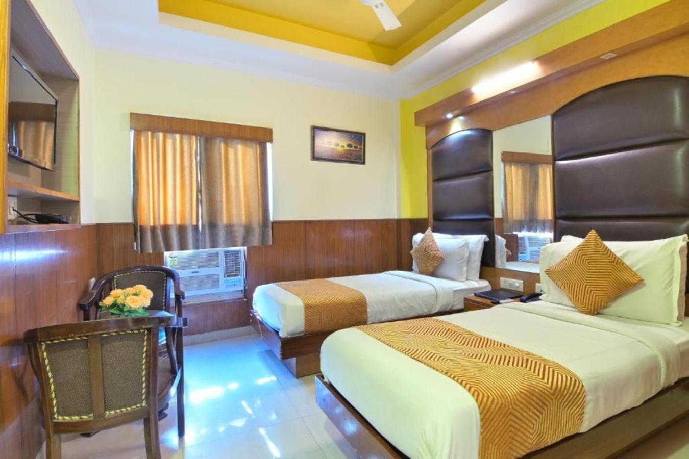 Hotel Castle Blue New Delhi Near Igi Airport Eksteriør bilde